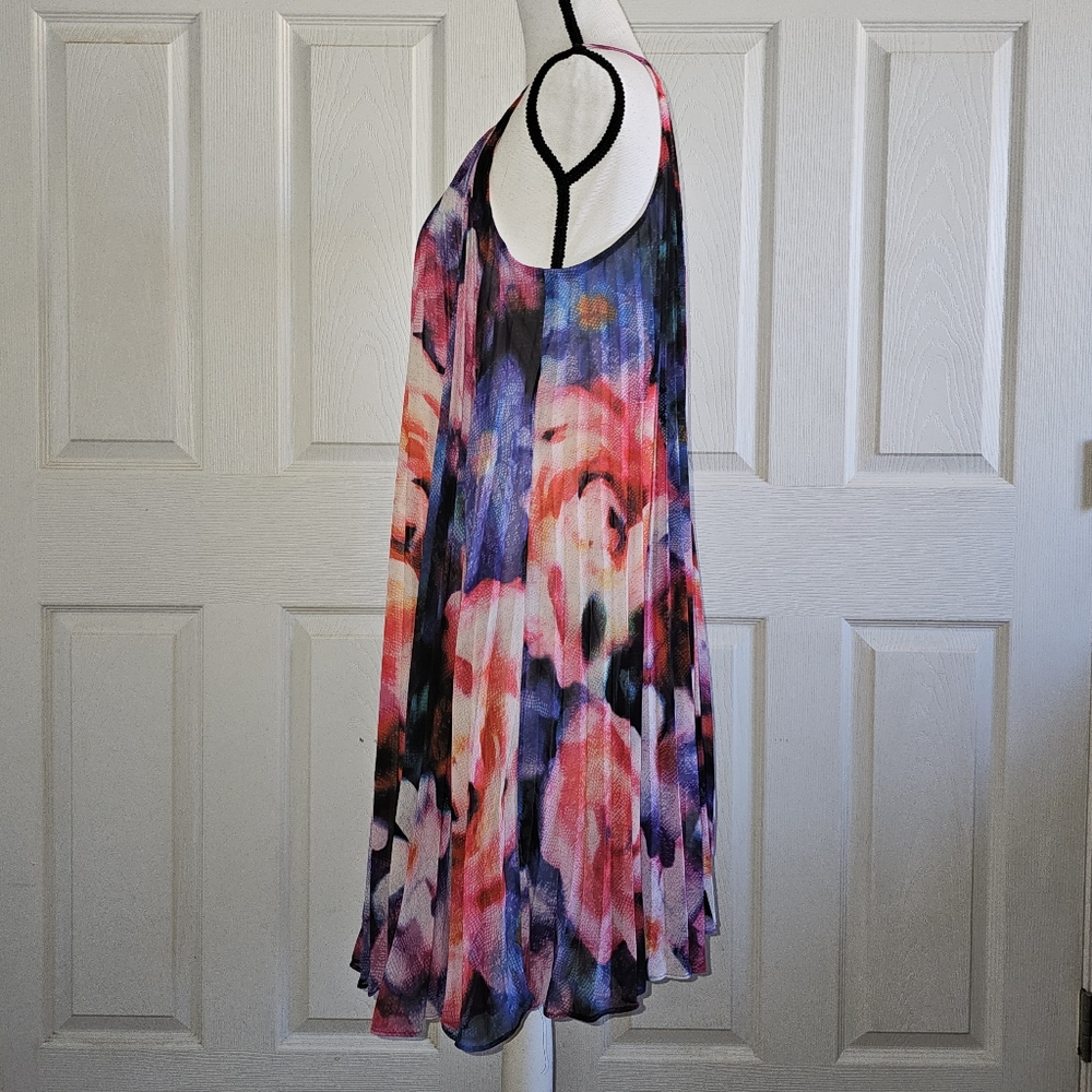 Maggy London Pleated Floral Swing Cocktail Dress - Picture 8 of 8